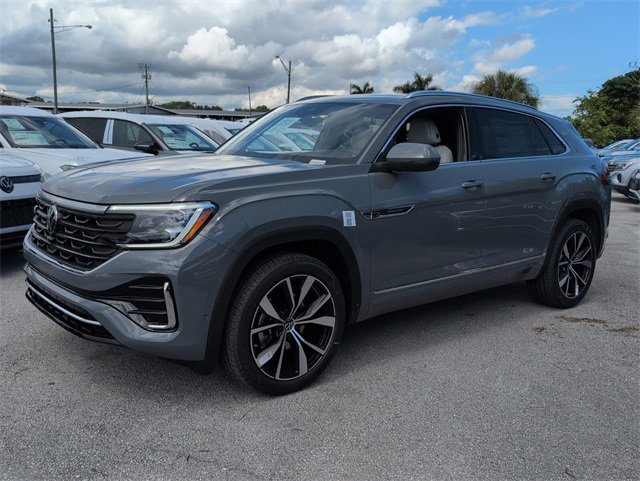 New 2026 Volkswagen Atlas Cross Sport SEL Premium R-Line image 4