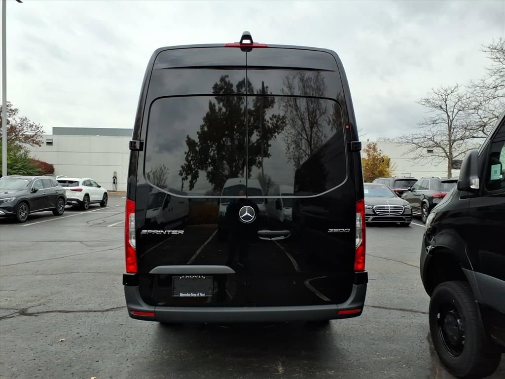 New 2026 Mercedes-Benz Sprinter 2500 image 4