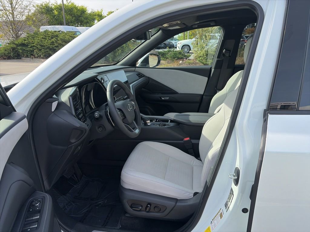 Certified 2025 Lexus TX 350 AWD w/ Technology Package image 7