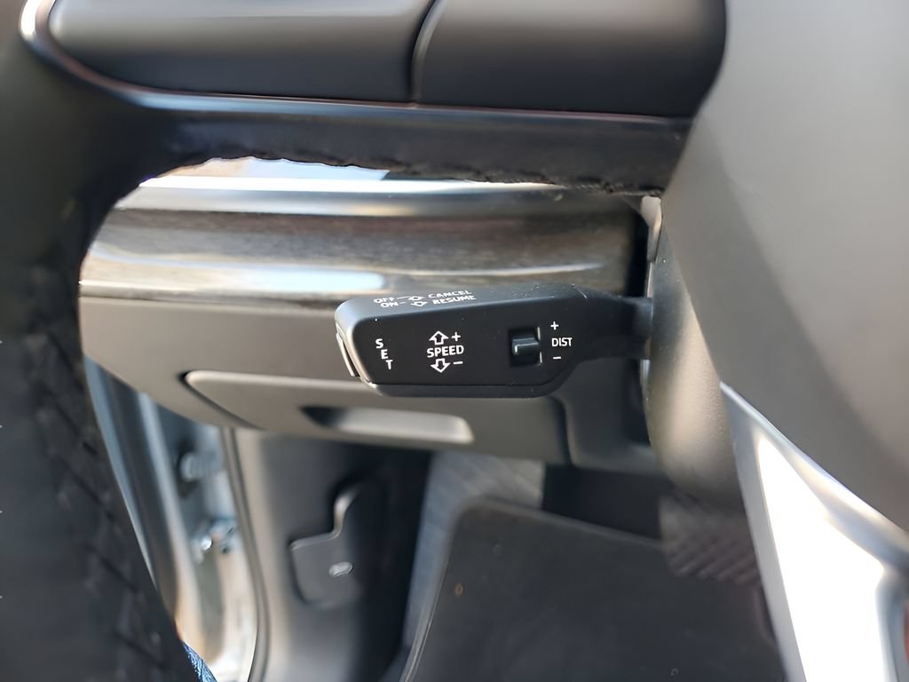 Used 2024 Audi Q7 3.0T Premium Plus AWD/4WD image 38