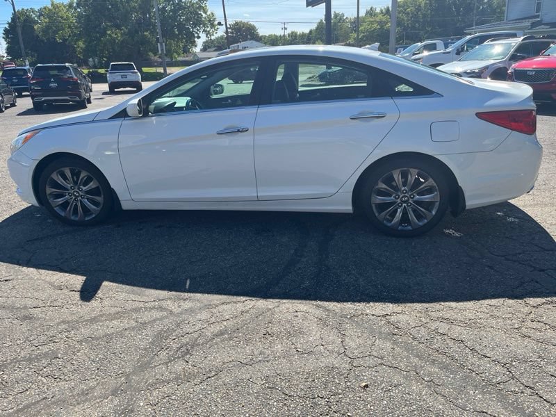 Used 2012 Hyundai Sonata SE w/ Navigation & Sunroof Pkg FWD image 7