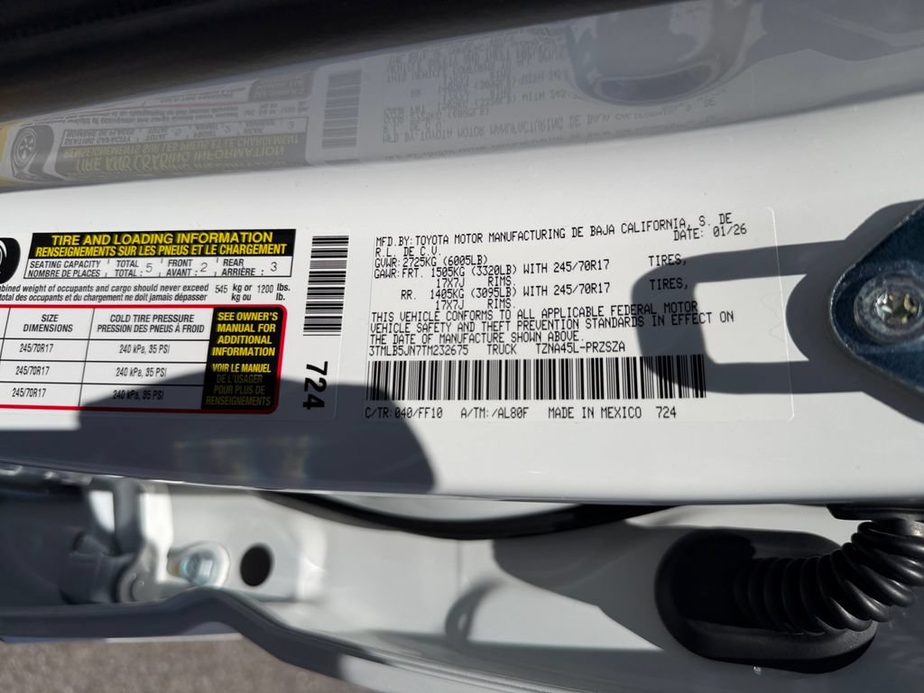 Certified 2026 Toyota Tacoma SR5 AWD/4WD image 30