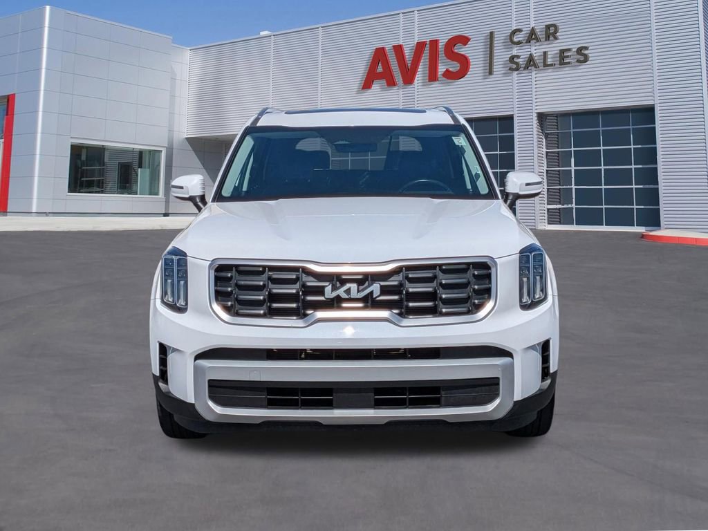 Used 2025 Kia Telluride S image 2