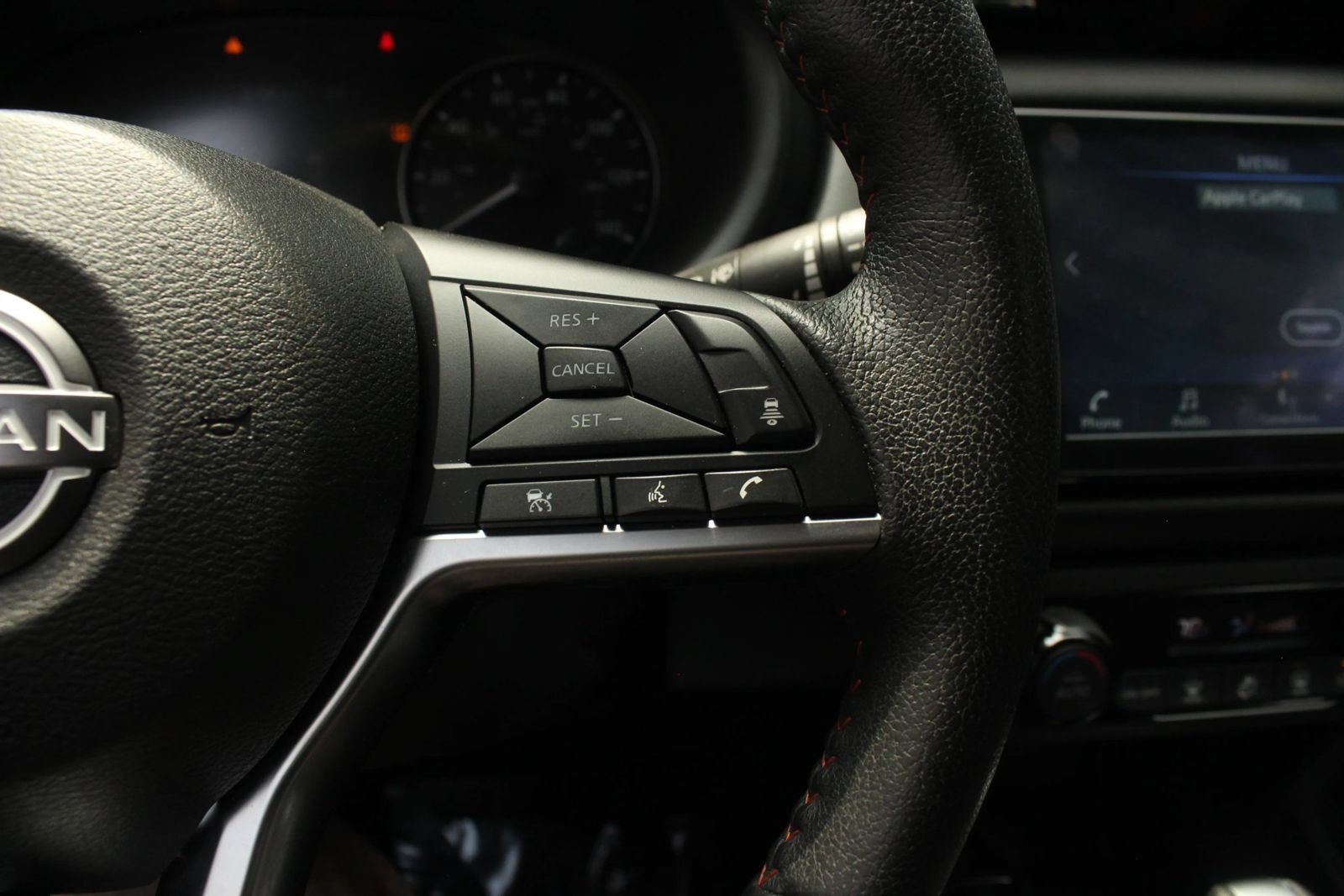 Used 2024 Nissan Kicks SR FWD image 30