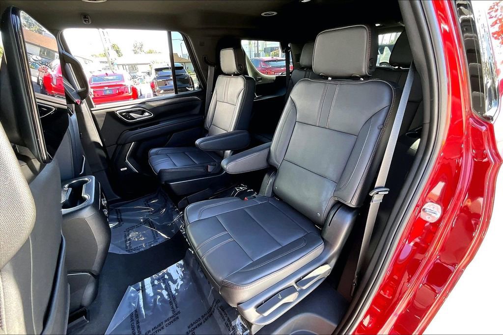 Used 2023 Chevrolet Tahoe RST w/ RST Performance Edition AWD/4WD image 19