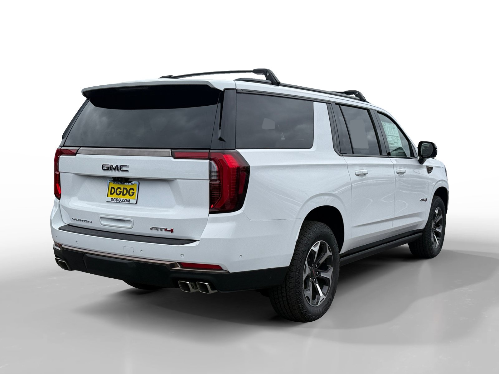 New 2026 GMC Yukon XL AT4 Ultimate AWD/4WD image 5