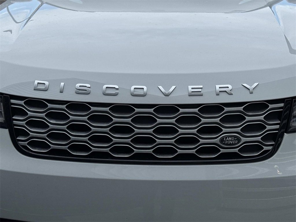 New 2026 Land Rover Discovery Limited Edition image 10