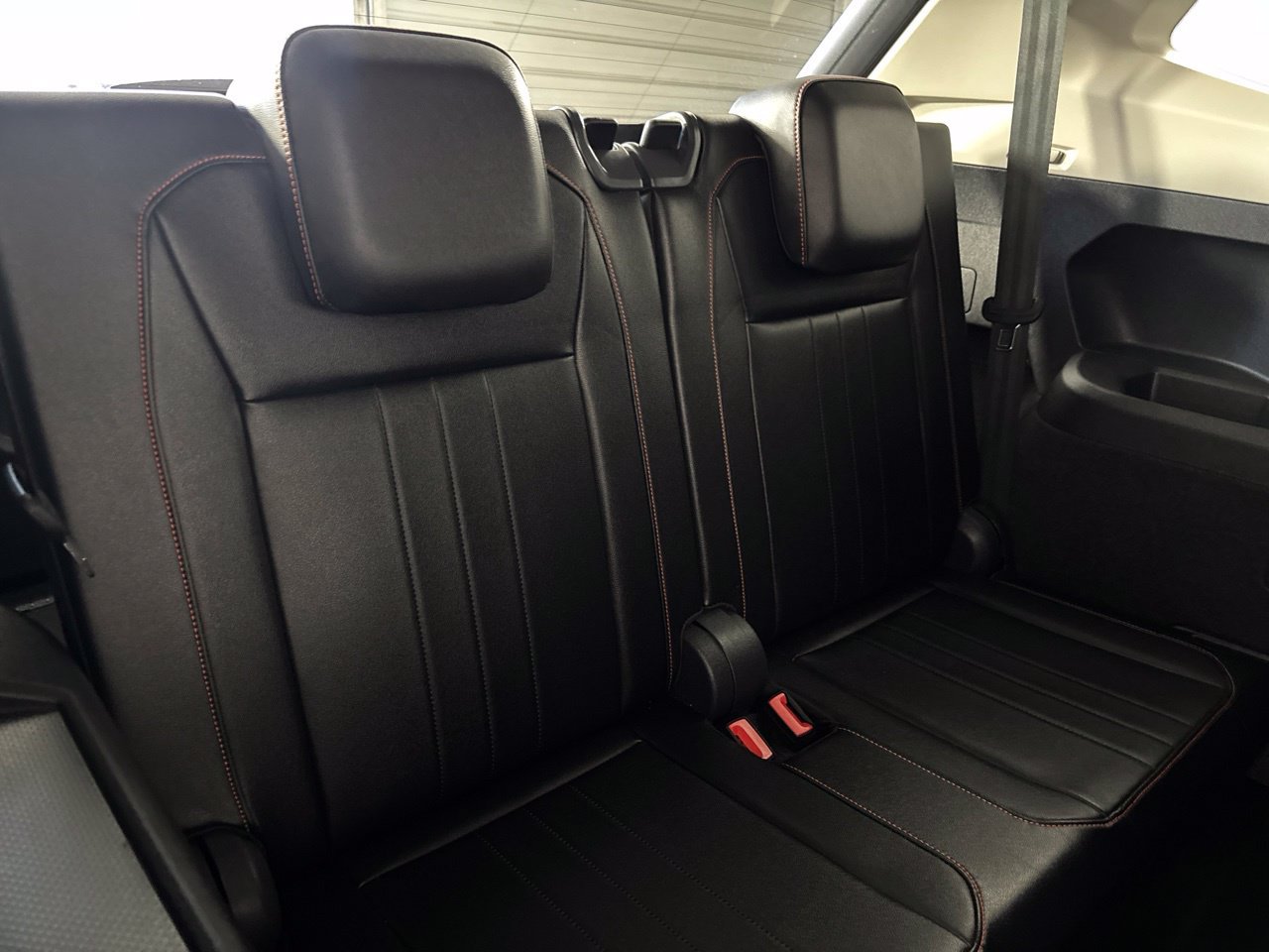 Used 2024 Volkswagen Tiguan Wolfsburg Edition FWD image 28