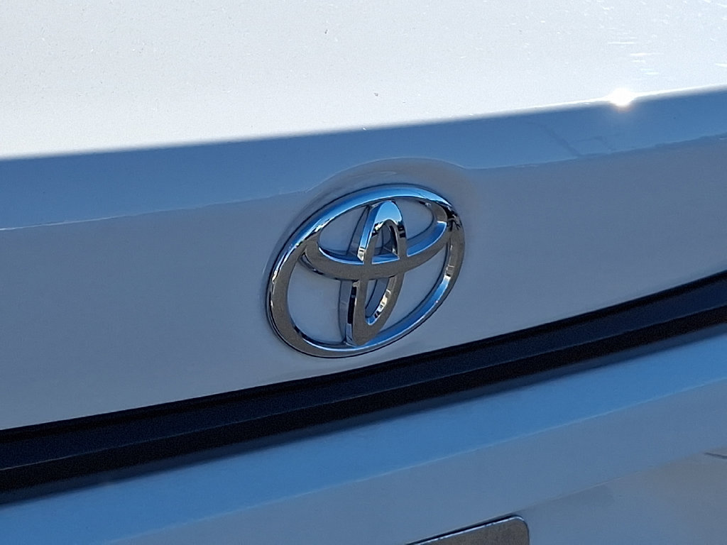 Certified 2026 Toyota Corolla LE w/ LE Premium Package FWD image 36