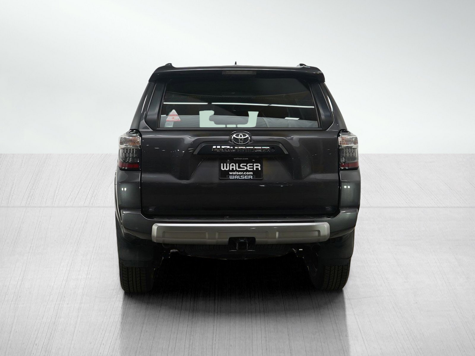 Used 2018 Toyota 4Runner TRD Off-Road Premium image 4