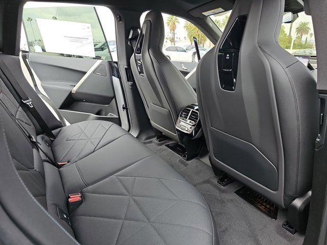 New 2026 BMW iX xDrive60 w/ Premium Package image 11
