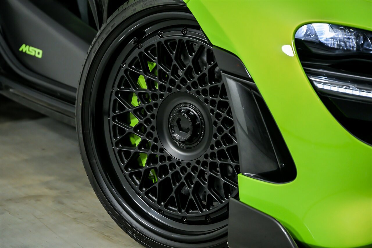 Used 2022 McLaren 765LT image 4