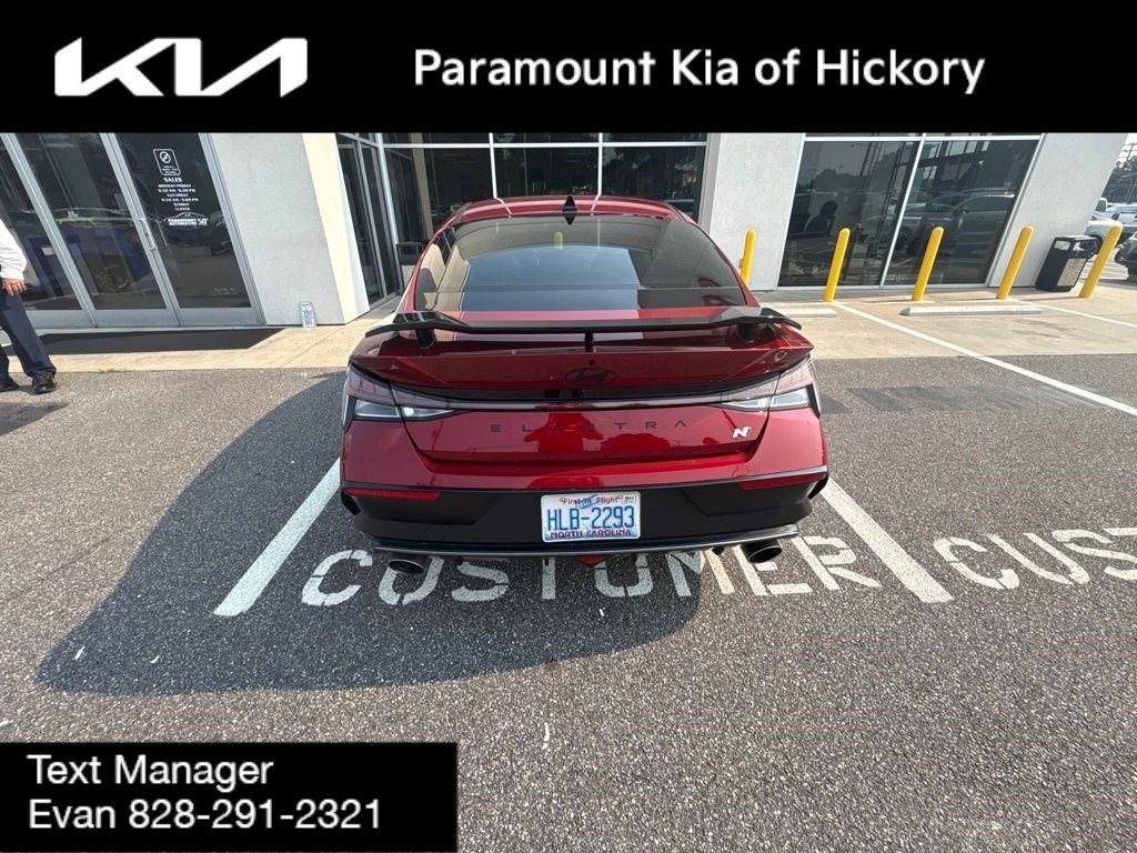 Used 2025 Hyundai Elantra N FWD image 7