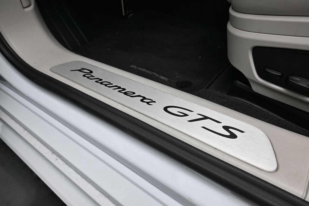 Certified 2023 Porsche Panamera GTS AWD/4WD image 14