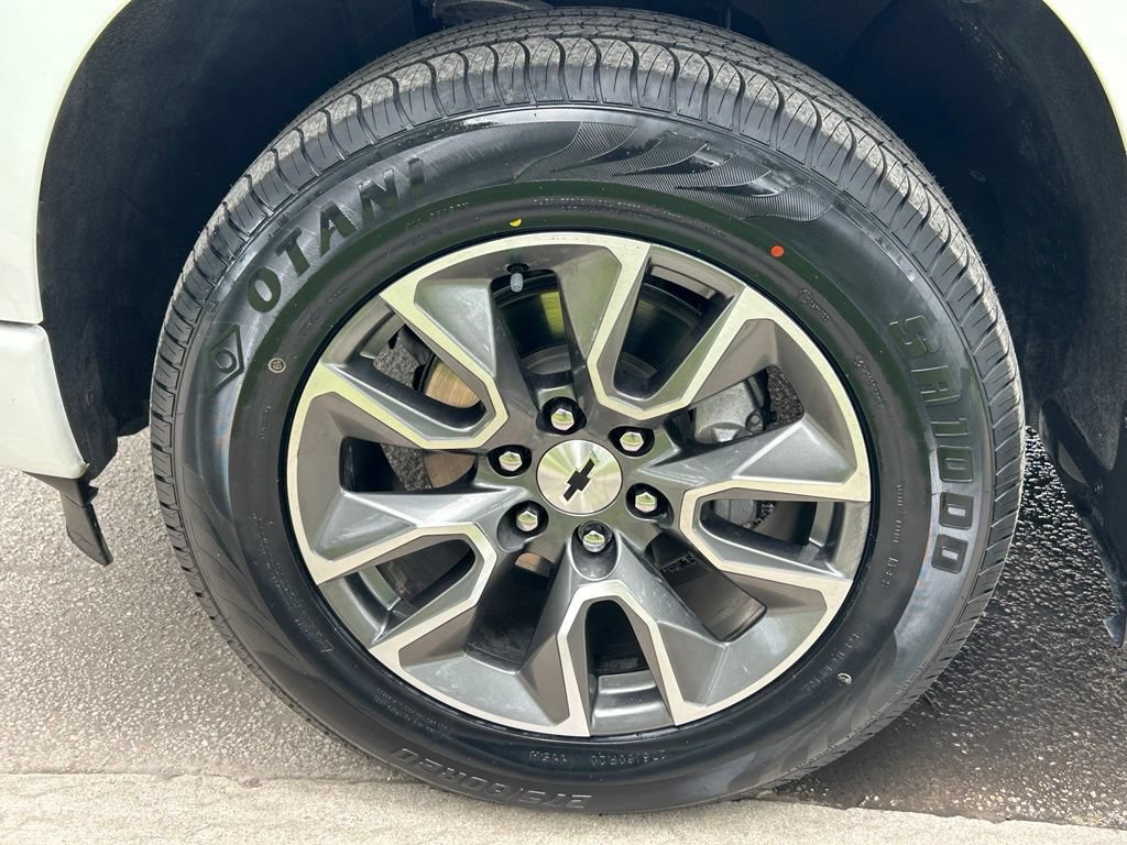 Used 2025 Chevrolet Silverado 1500 RST RWD image 34