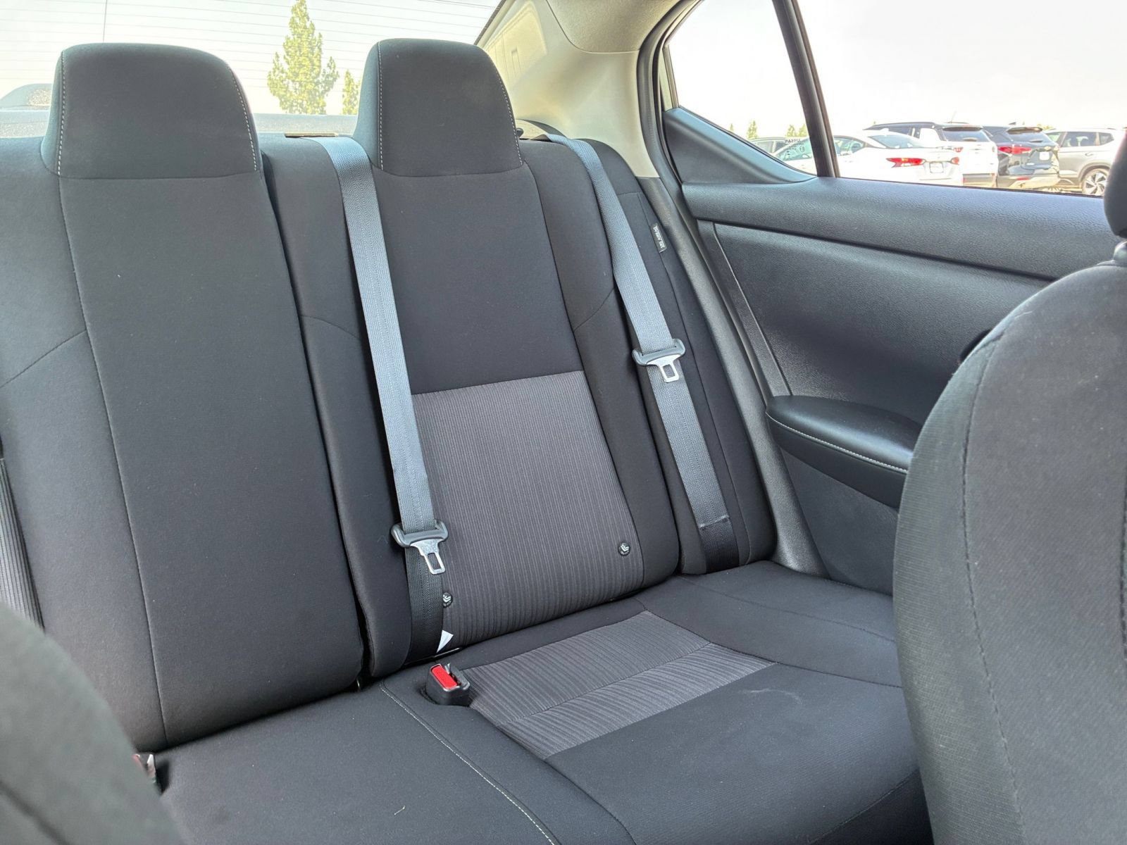 Used 2025 Nissan Sentra SV FWD image 35
