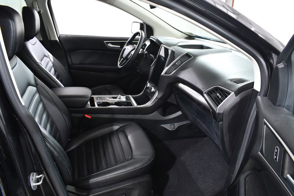 Used 2024 Ford Edge SEL w/ Convenience Package image 10