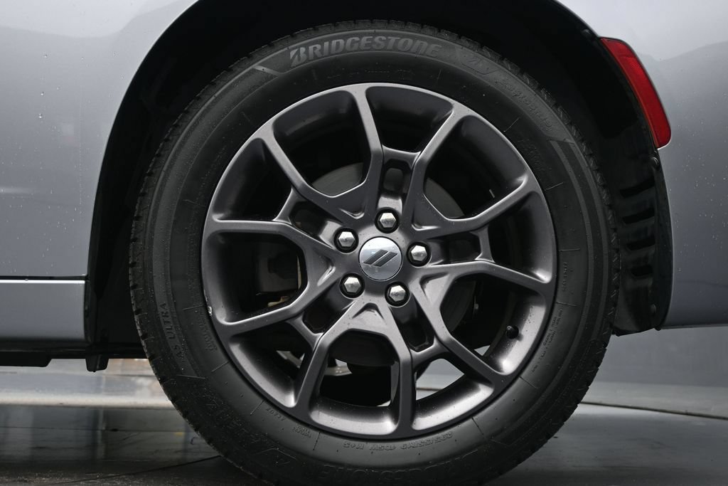 Used 2018 Dodge Charger GT AWD/4WD image 9