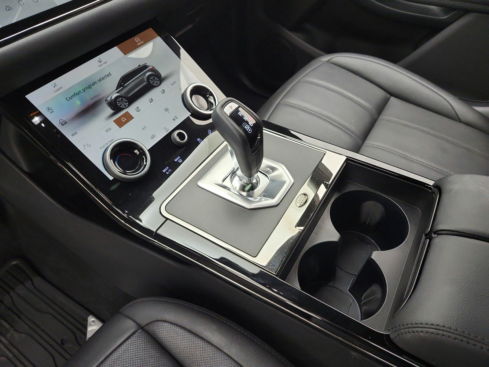 Used 2023 Land Rover Range Rover Evoque R-Dynamic SE AWD/4WD image 11