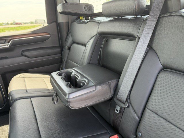 Used 2024 GMC Sierra 1500 Denali w/ Technology Package AWD/4WD image 31