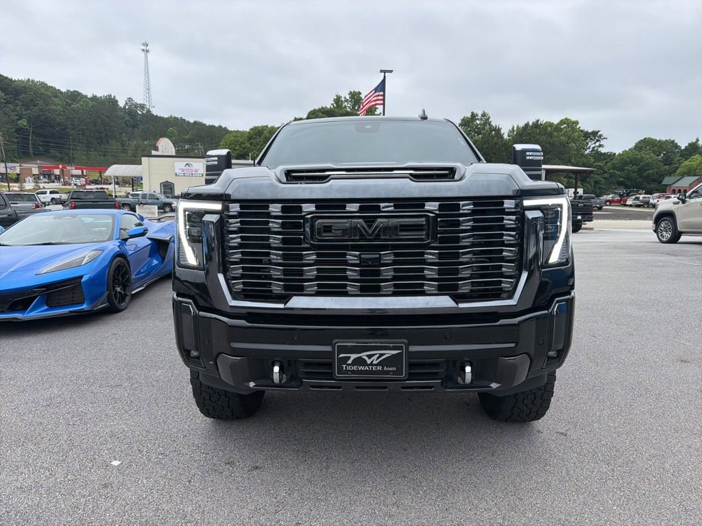 Used 2024 GMC Sierra 2500 Denali Ultimate w/ Max Trailering Package AWD/4WD image 3