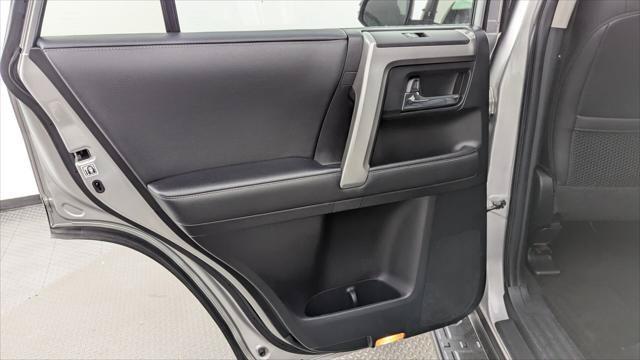 Used 2020 Toyota 4Runner SR5 Premium AWD/4WD image 16