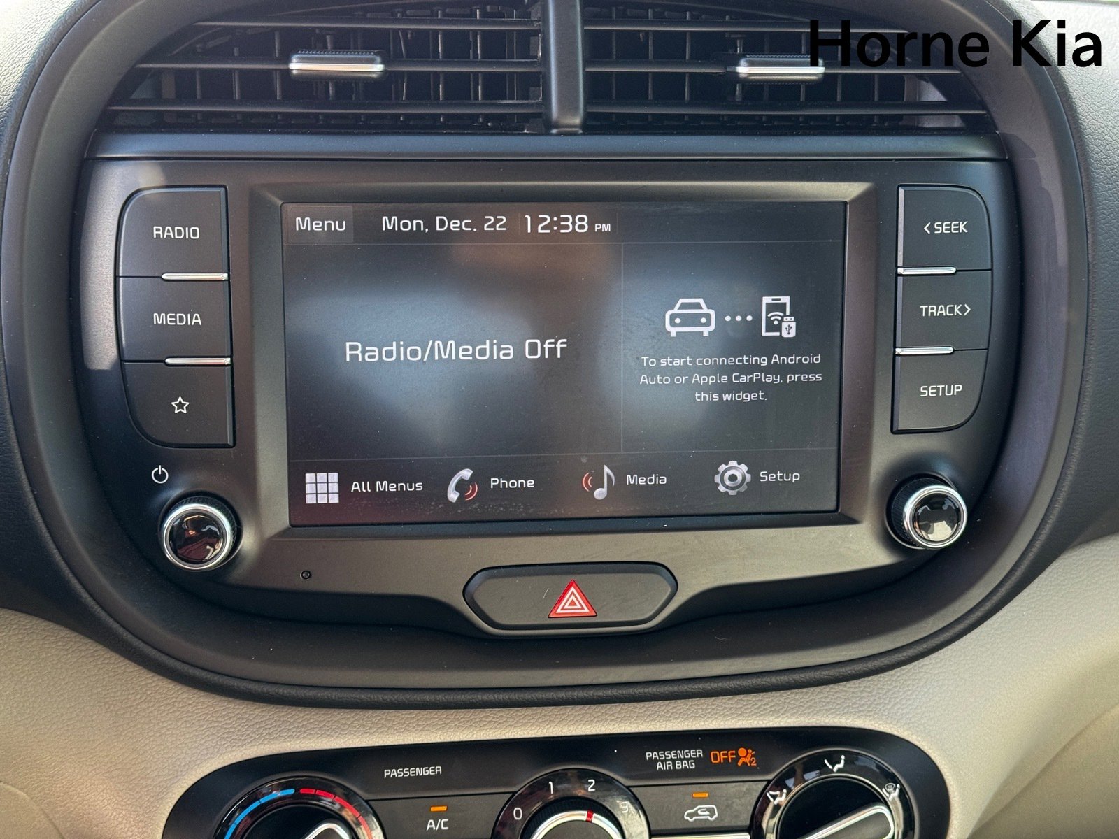 Certified 2022 Kia Soul LX image 21