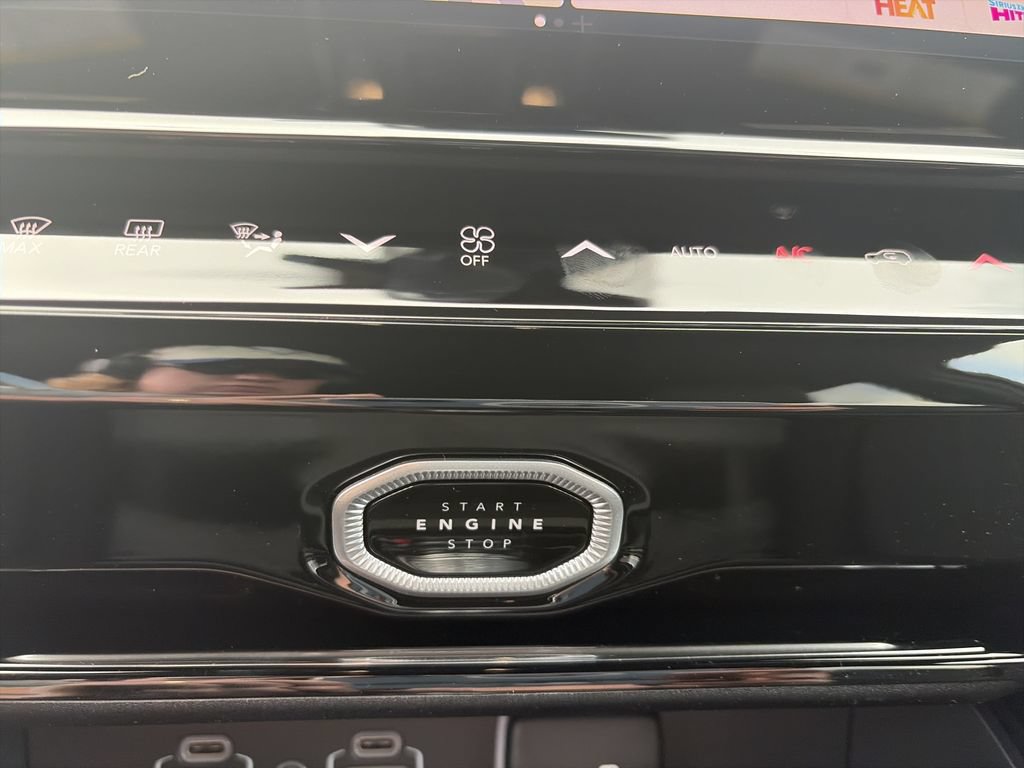 New 2026 Jeep Grand Cherokee Altitude RWD image 26