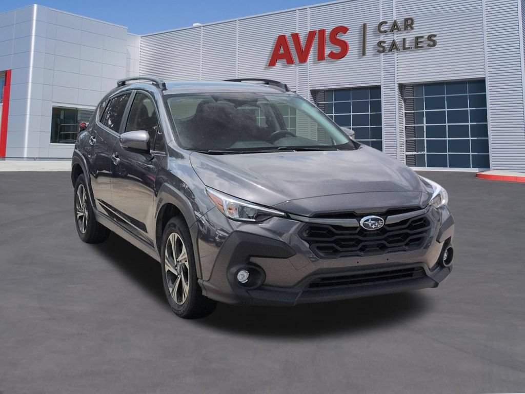 Used 2025 Subaru Crosstrek 2.5i Premium AWD/4WD image 3