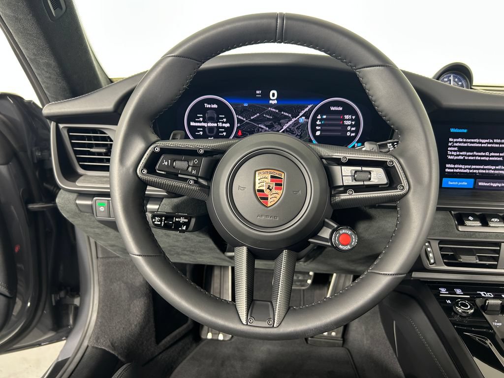 Used 2026 Porsche 911 Carrera GTS RWD image 18