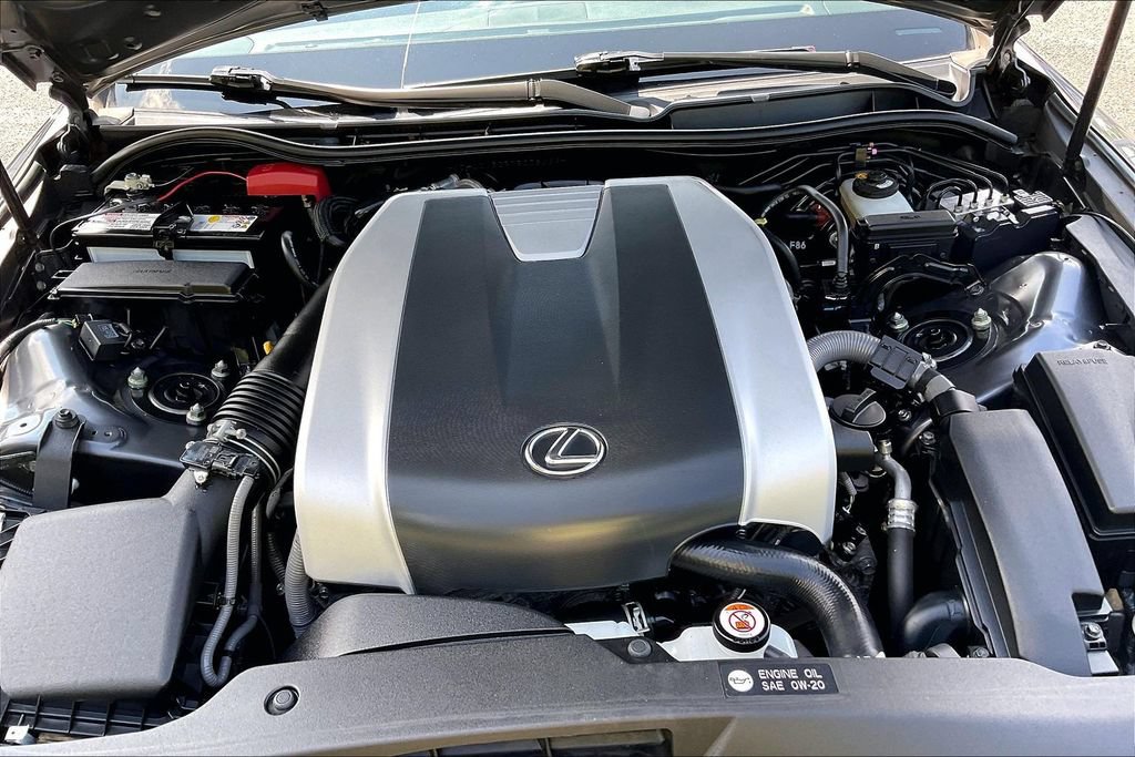 Used 2023 Lexus IS 350 F Sport w/ Memory Package AWD/4WD image 10