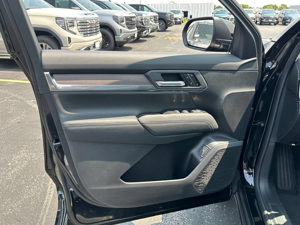 New 2027 GMC Terrain Denali AWD/4WD image 17