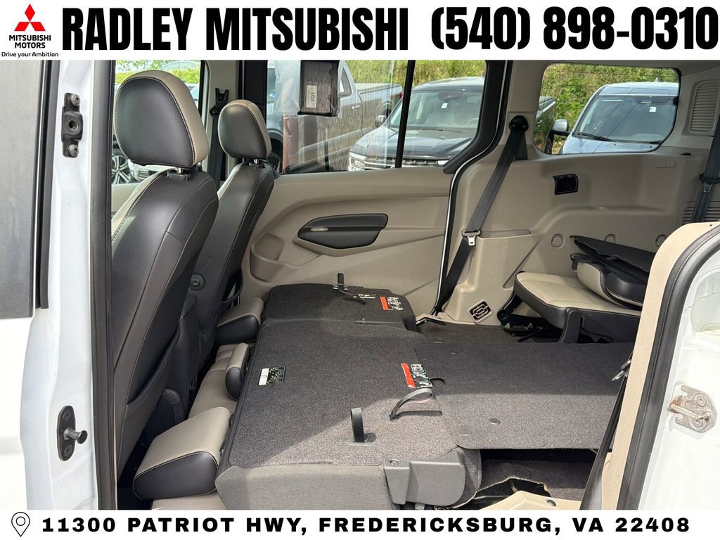 Used 2015 Ford Transit Connect Titanium image 9