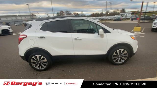 Certified 2022 Buick Encore Preferred w/ Safety Package image 10