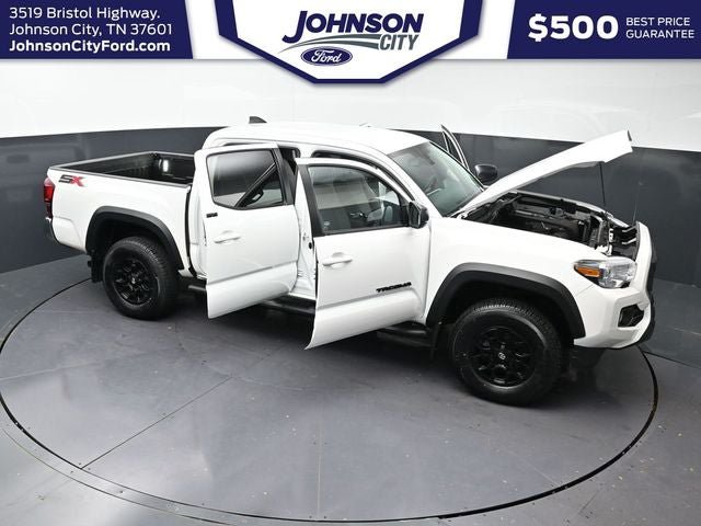 Used 2023 Toyota Tacoma SR5 AWD/4WD image 46