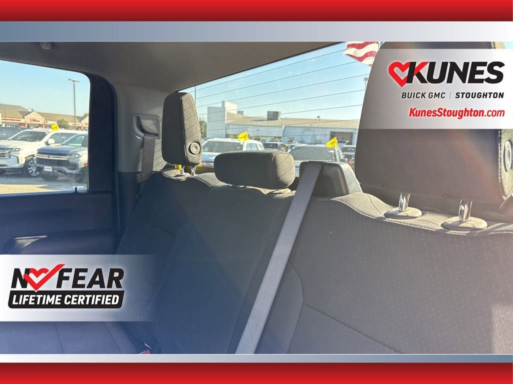 Used 2024 Chevrolet Silverado 3500 W/T image 36