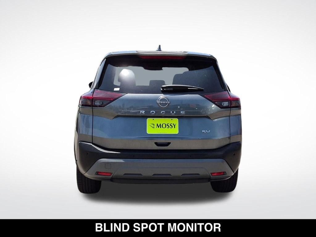 Used 2023 Nissan Rogue SV FWD image 8