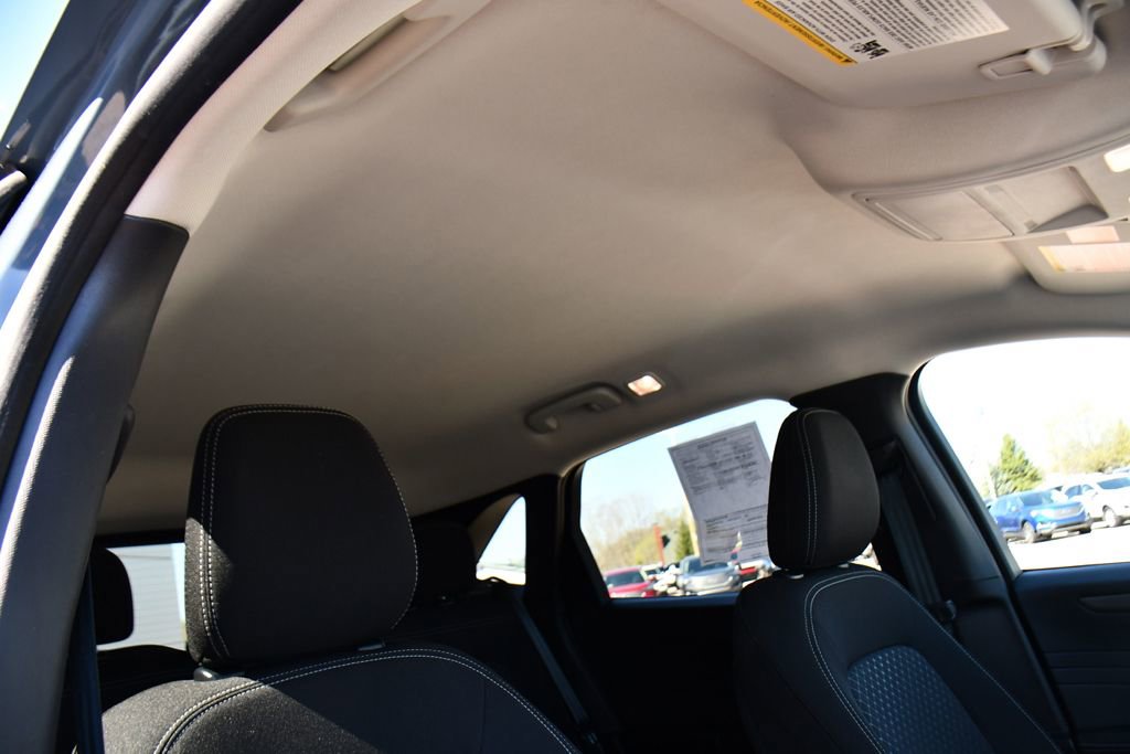 Used 2023 Ford Escape Active w/ Tech Pack #2 AWD/4WD image 17