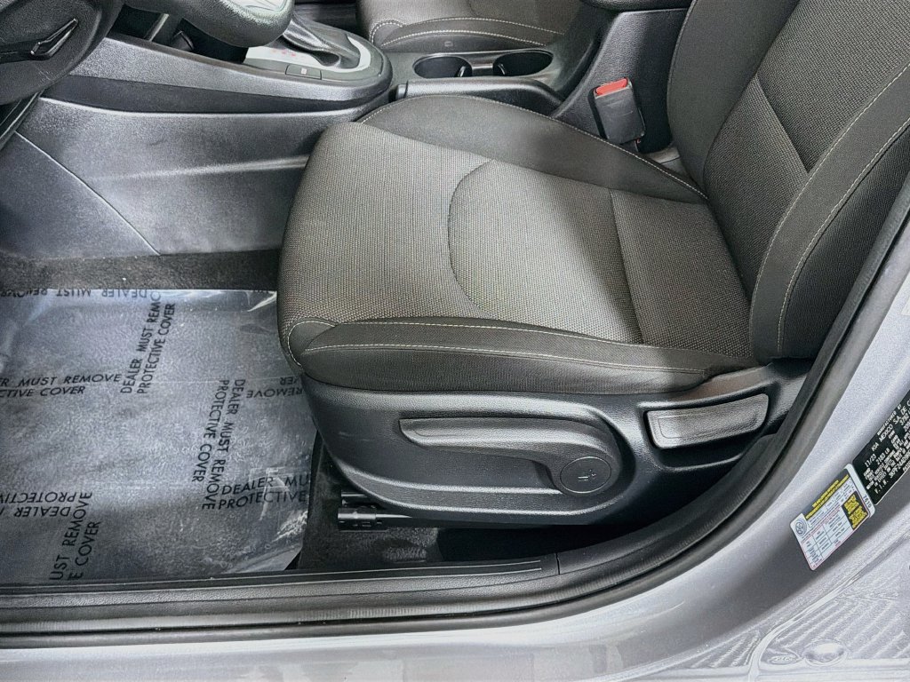 Used 2024 Kia Forte LXS FWD image 18