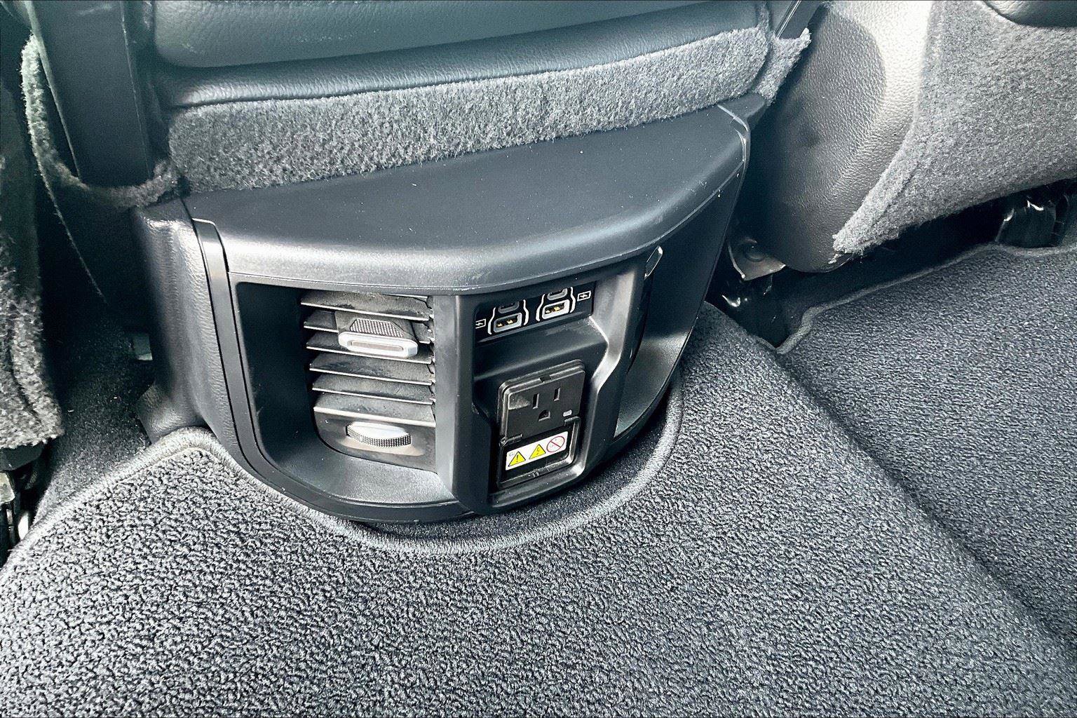 Used 2024 RAM 2500 Laramie image 28