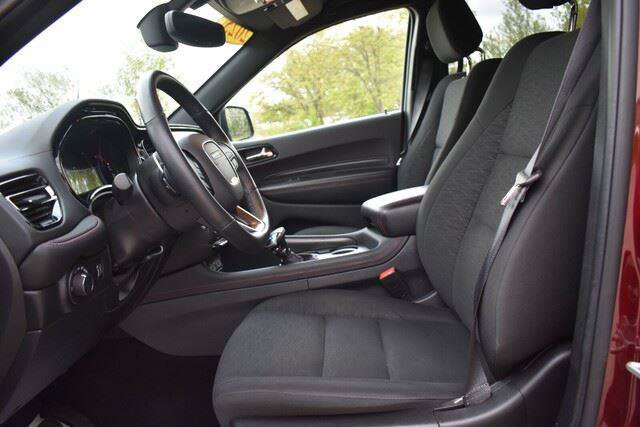 Used 2025 Dodge Durango GT AWD/4WD image 25