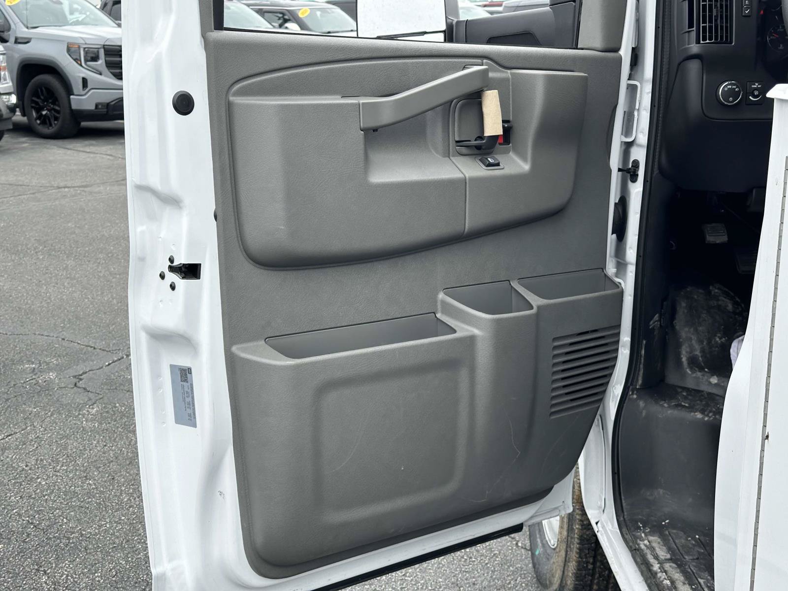 New 2024 Chevrolet Express 3500 w/ Power Convenience Package RWD image 13