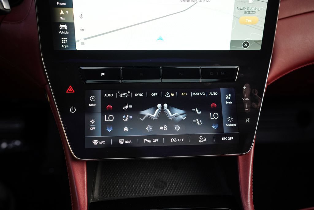 Used 2023 Maserati Grecale Modena AWD/4WD image 33