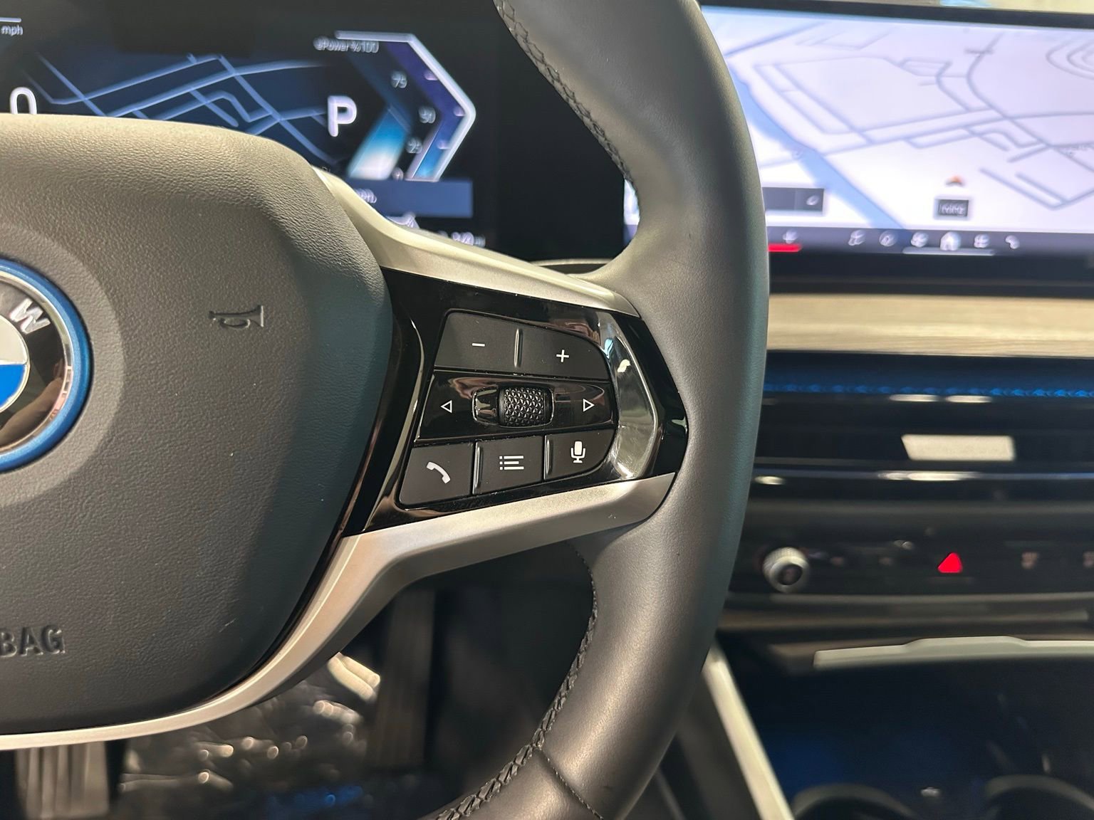 Used 2025 BMW i4 xDrive40i image 18