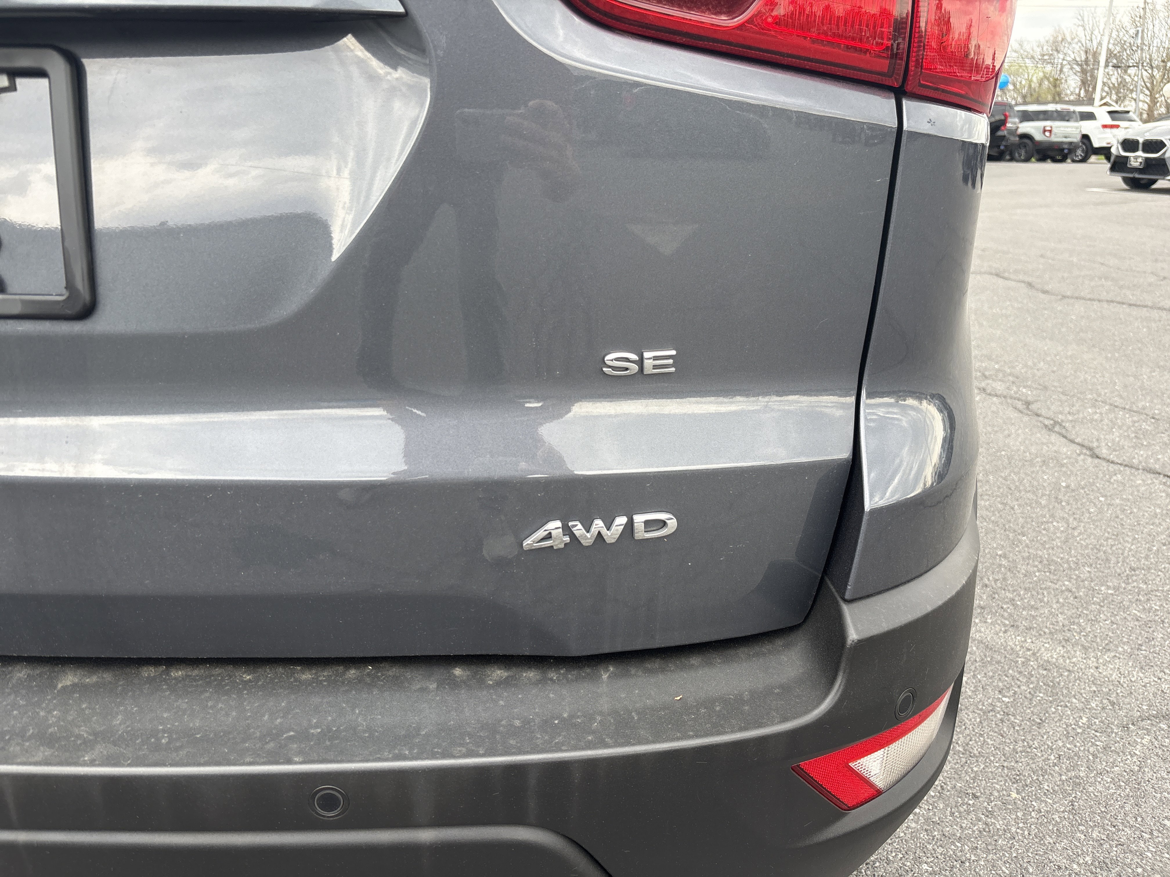 Used 2022 Ford EcoSport SE AWD/4WD video 5