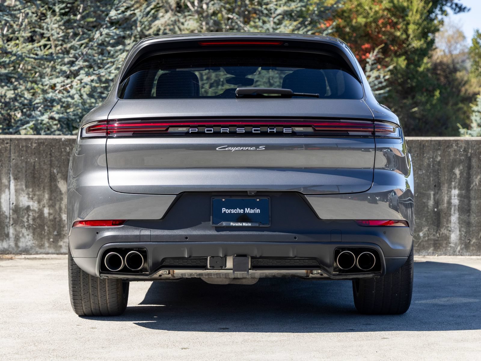 Certified 2024 Porsche Cayenne S AWD/4WD image 10