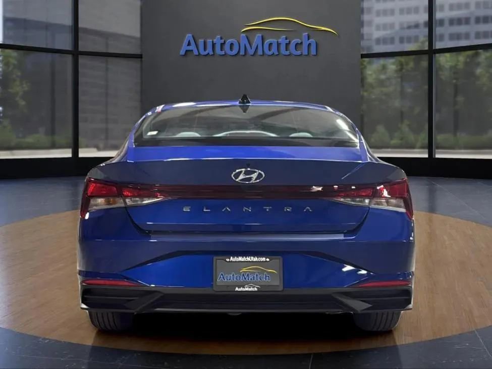 Used 2023 Hyundai Elantra SEL image 9