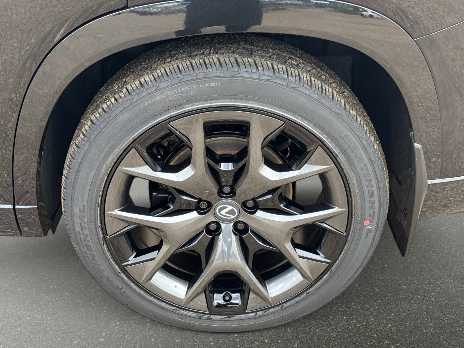New 2026 Lexus TX 500h AWD image 10