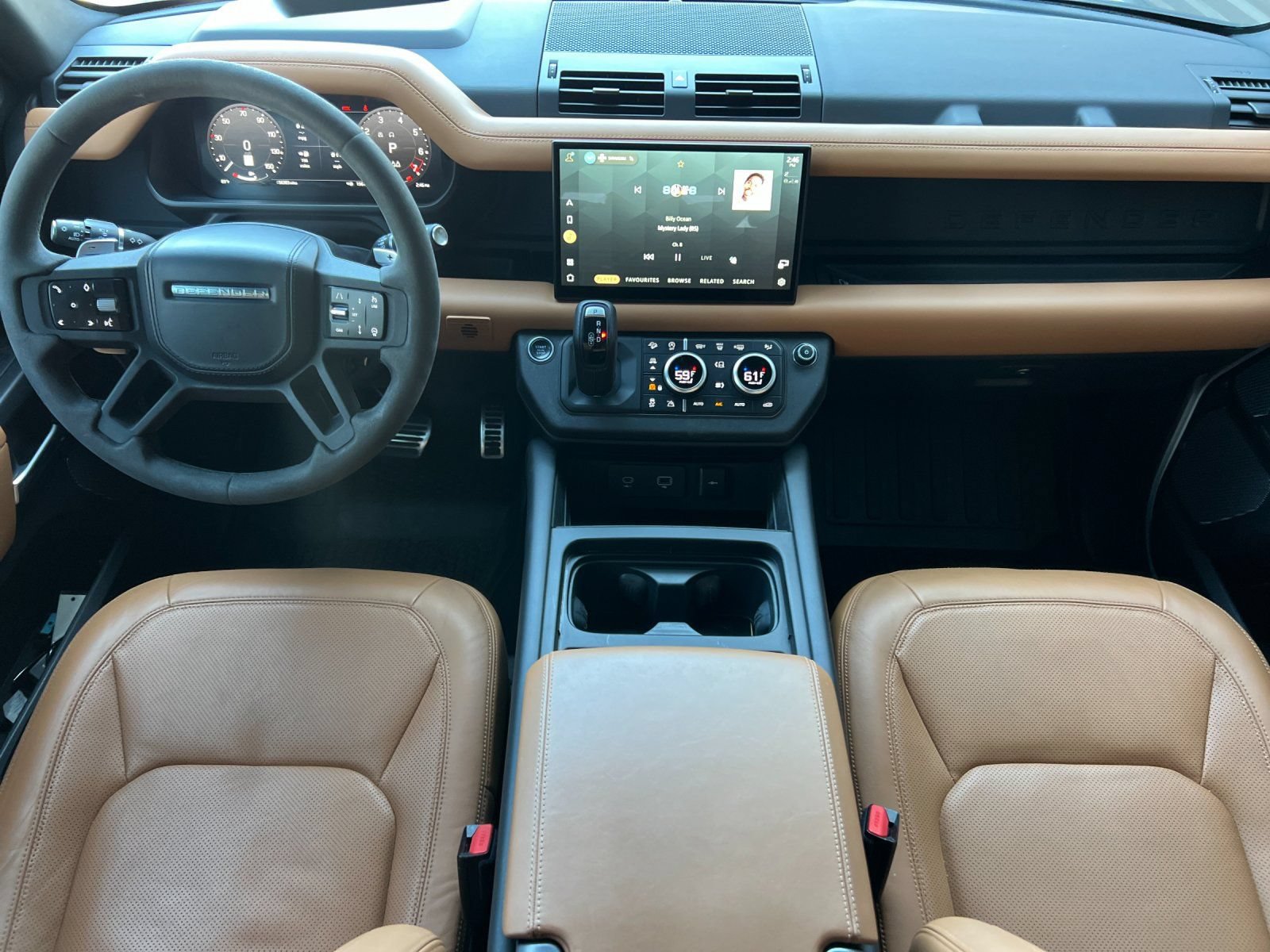 Used 2023 Land Rover Defender 110 V8 AWD/4WD image 13