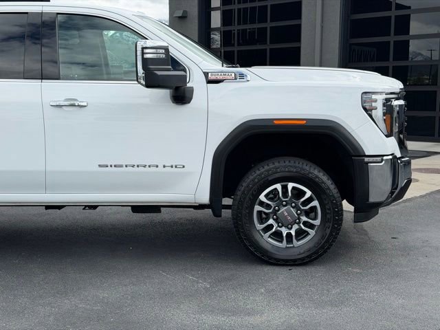 Used 2024 GMC Sierra 3500 SLT w/ X31 Off-Road Package AWD/4WD image 3